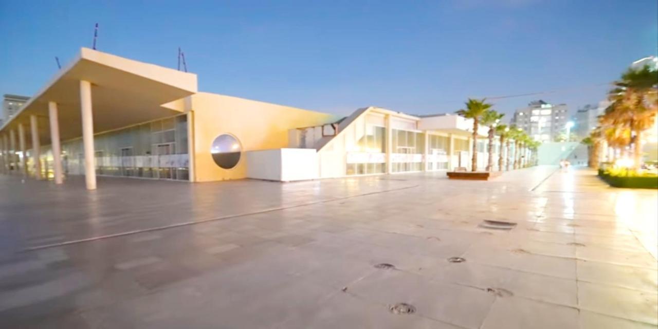 612 Apartment On The Beach Бат Ям Екстериор снимка