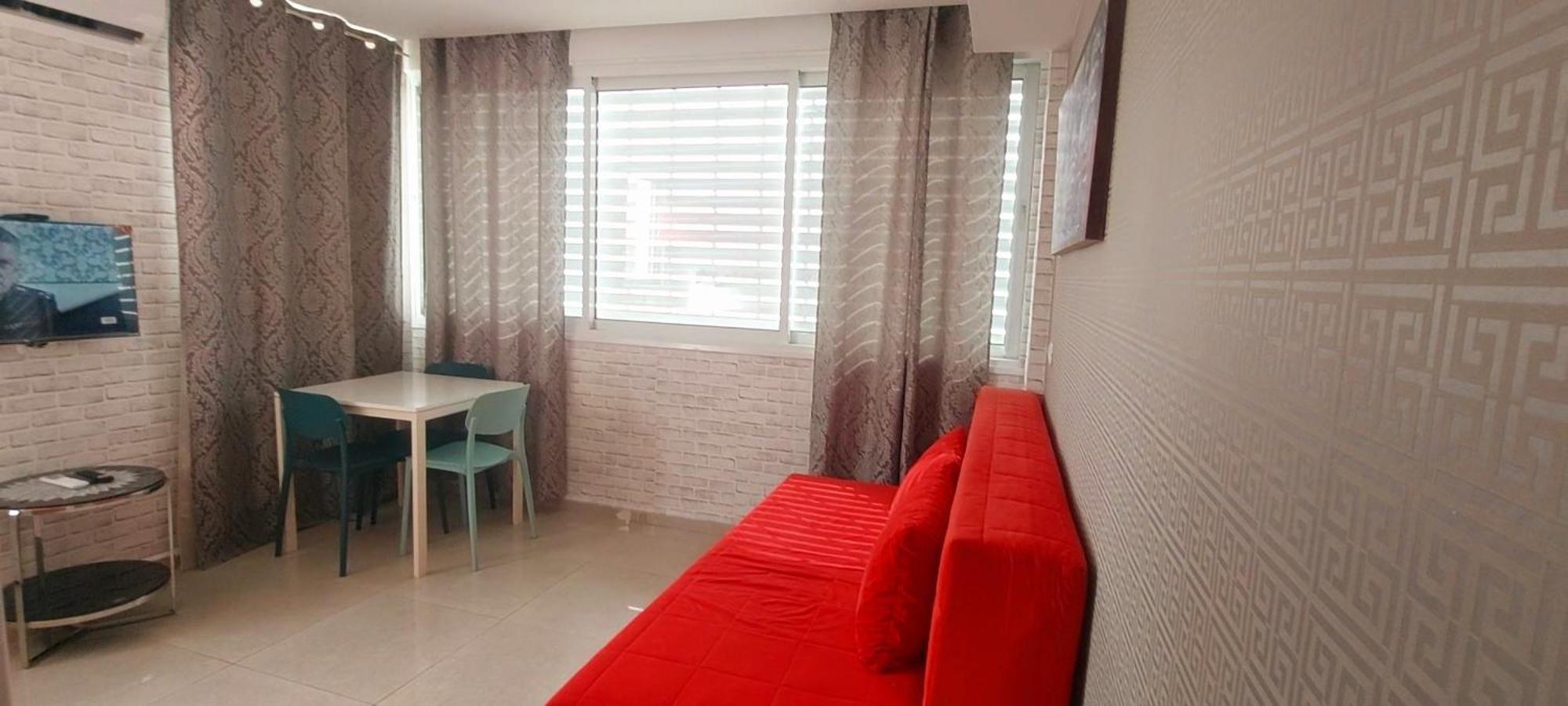 612 Apartment On The Beach Бат Ям Екстериор снимка